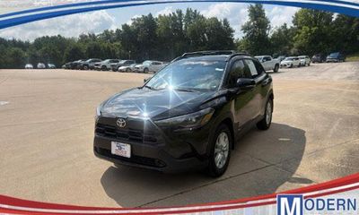 2026 Toyota Corolla Cross LE