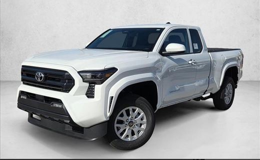 2026 Toyota Tacoma SR5 Xtracab