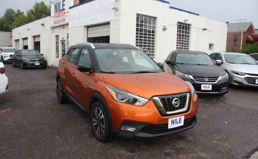 2019 Nissan Kicks S