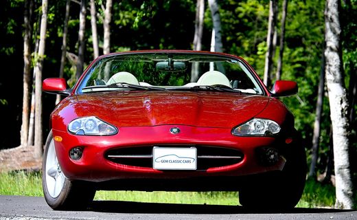 1999 Jaguar XK8