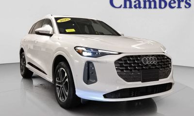 2025 Audi Q5 Quattro Premium Plus