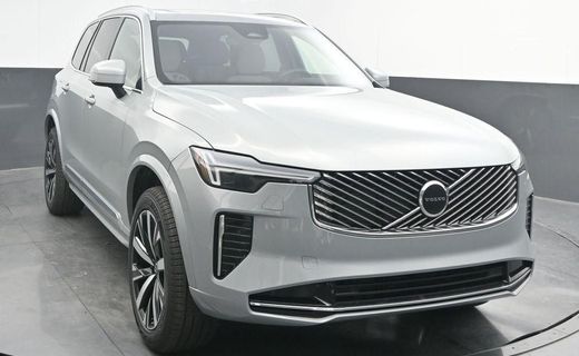 2026 Volvo XC90 Core