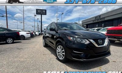 2022 Nissan Rogue Sport SV