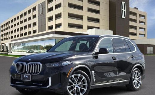 2025 BMW X5 XDRIVE50E