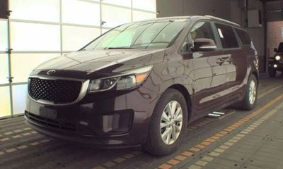 2015 Kia Sedona GL Middle LOW