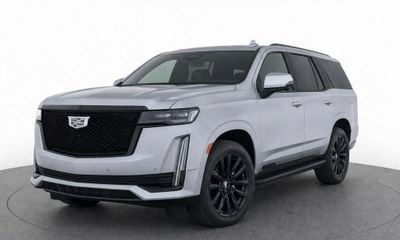 2024 Cadillac Escalade PKG