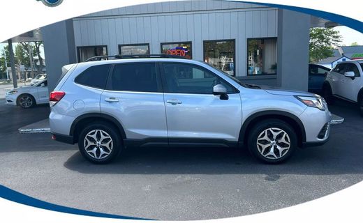 2022 Subaru Forester Premium