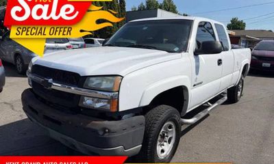 2003 Chevrolet Silverado Base