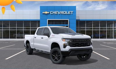 2026 Chevrolet Silverado Trail Boss Custom