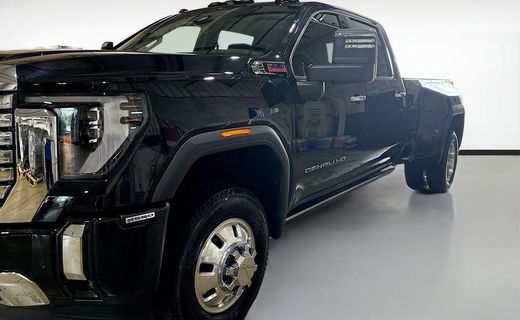 2026 GMC Sierra HD Denali