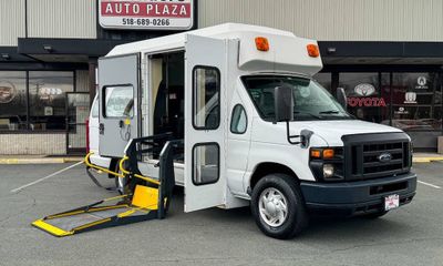 2011 Ford Econoline E 350 Super