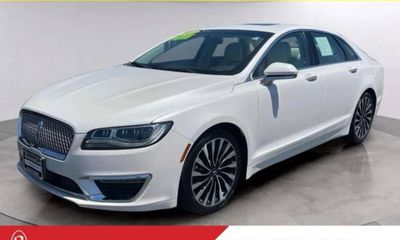 2017 Lincoln MKZ Black Label