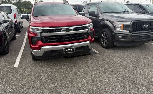 2024 Chevrolet Silverado LT