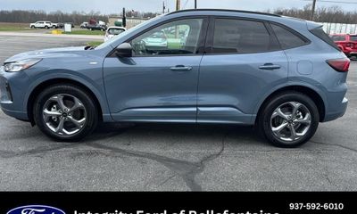 2024 Ford Escape ST Line