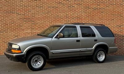 2000 Chevrolet Blazer LS 4DOOR FOR