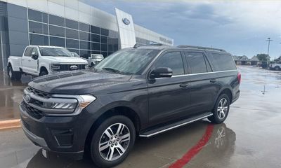 2022 Ford Expedition MAX XLT