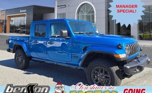 2025 Jeep Gladiator Sport