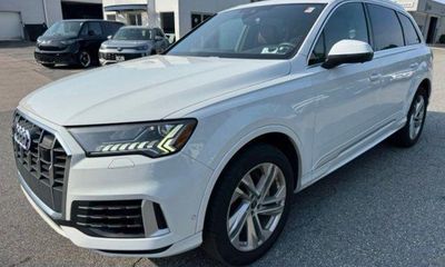 2023 Audi Q7 Quattro Premium