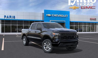 2026 Chevrolet Silverado Custom
