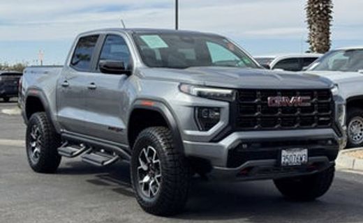 2024 GMC Canyon AT4