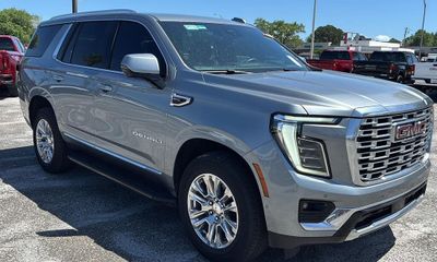 2025 GMC Yukon Denali