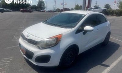 2013 Kia RIO LX