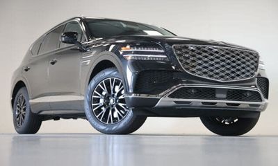 2025 Genesis GV80 2 5T Standard