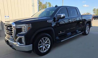 2020 GMC Sierra SLT
