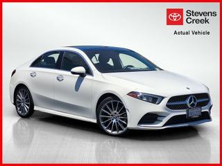 2022 Mercedes-Benz A-Class A220