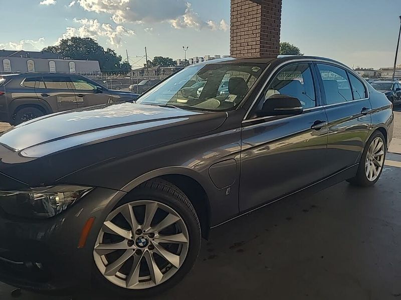 2017 Bmw 330E — a typically priced live listing