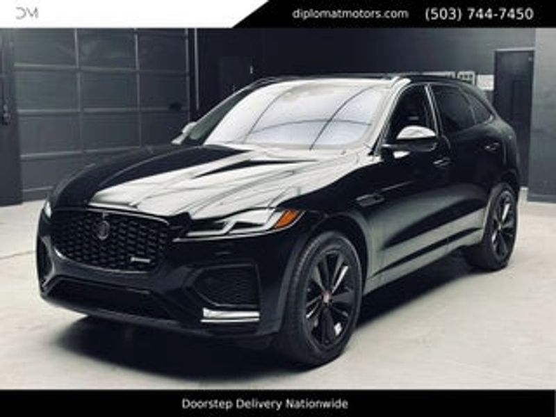 2021 Jaguar F Pace — a typically priced live listing