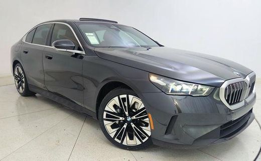 2025 BMW 530I