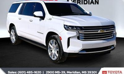 2024 Chevrolet Suburban RST