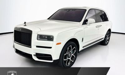 2023 Rolls-Royce Cullinan Black Badge