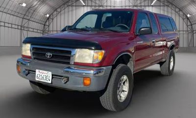 1998 Toyota Tacoma Deluxe