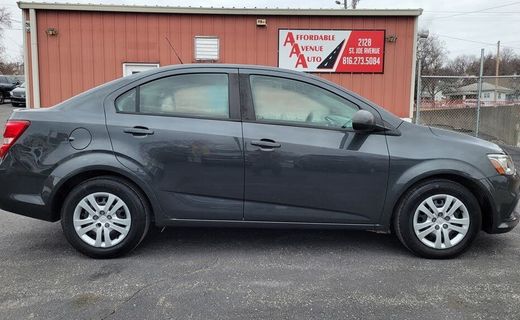 2019 Chevrolet Sonic LS