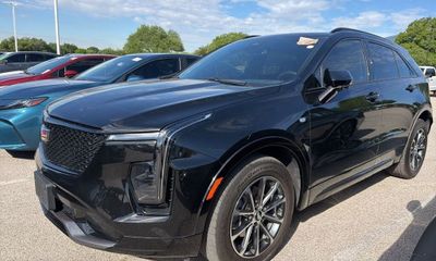 2025 Cadillac XT4 Sport