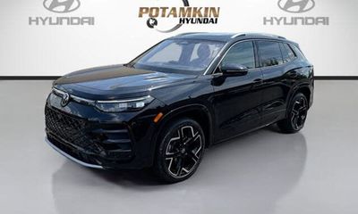 2025 Volkswagen Tiguan 4Motion SEL R