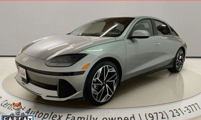 2025 Hyundai Ioniq 6 SEL