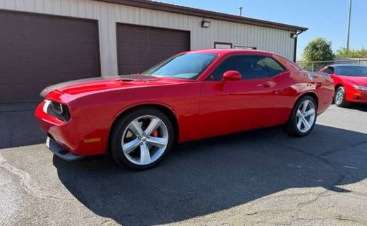 2009 Dodge Challenger SRT8