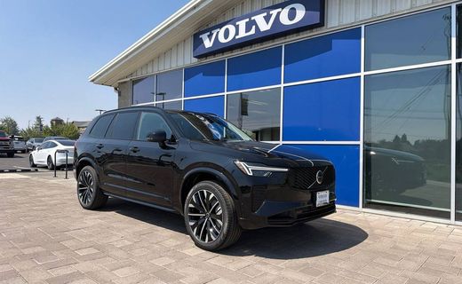 2026 Volvo XC90 Ultra Dark