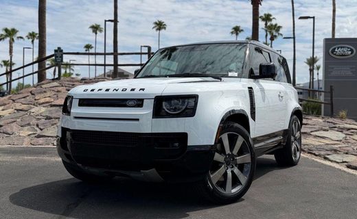 2026 Land Rover Defender