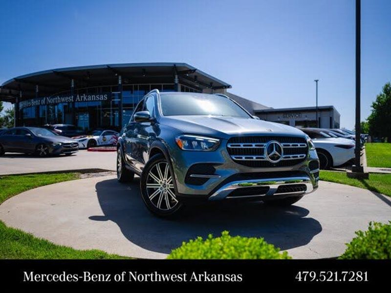 2025 Mercedes Benz GLE — a typically priced live listing