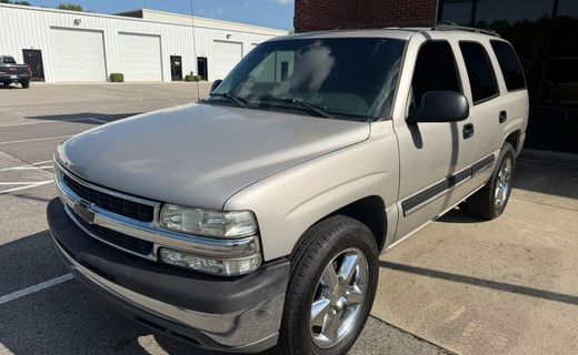2004 Chevrolet Tahoe LS
