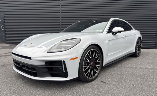 2026 Porsche Panamera