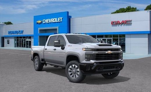 2026 Chevrolet Silverado HD Custom