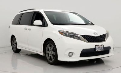 2016 Toyota Sienna SE