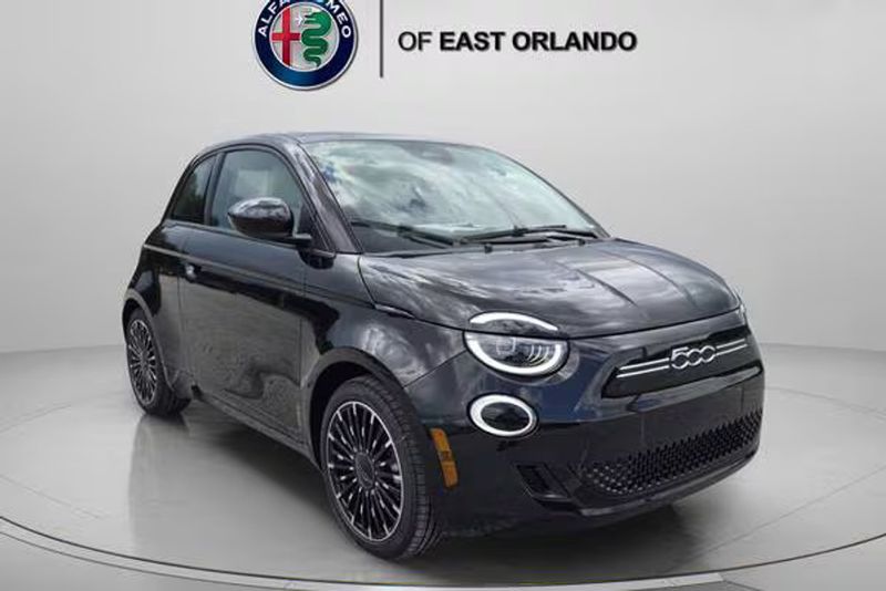2026 Fiat 500E — a typically priced live listing