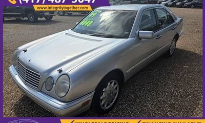 1999 Mercedes-Benz E-Class E320