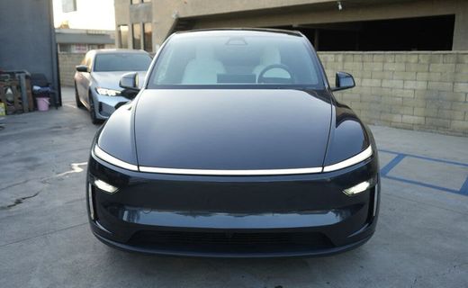 2026 Tesla Model Y Long Range